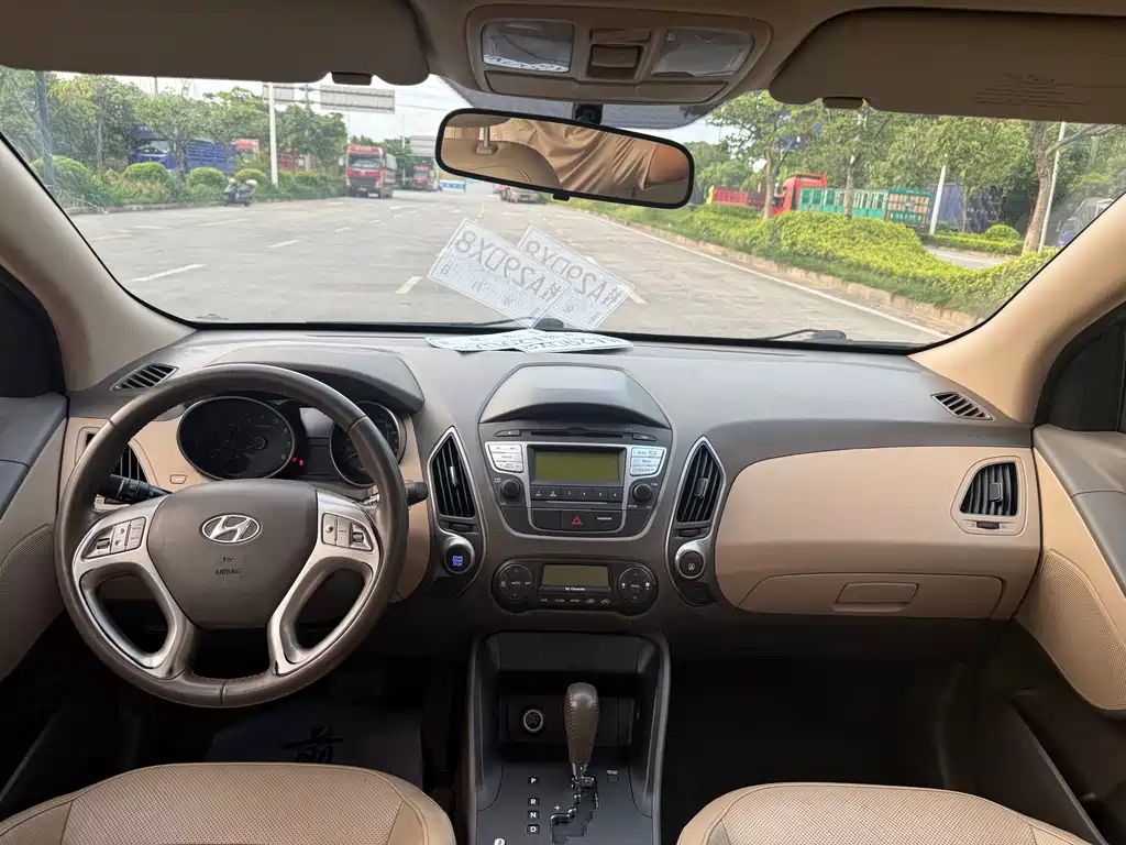 Hyundai ix35 — миниатюра 8