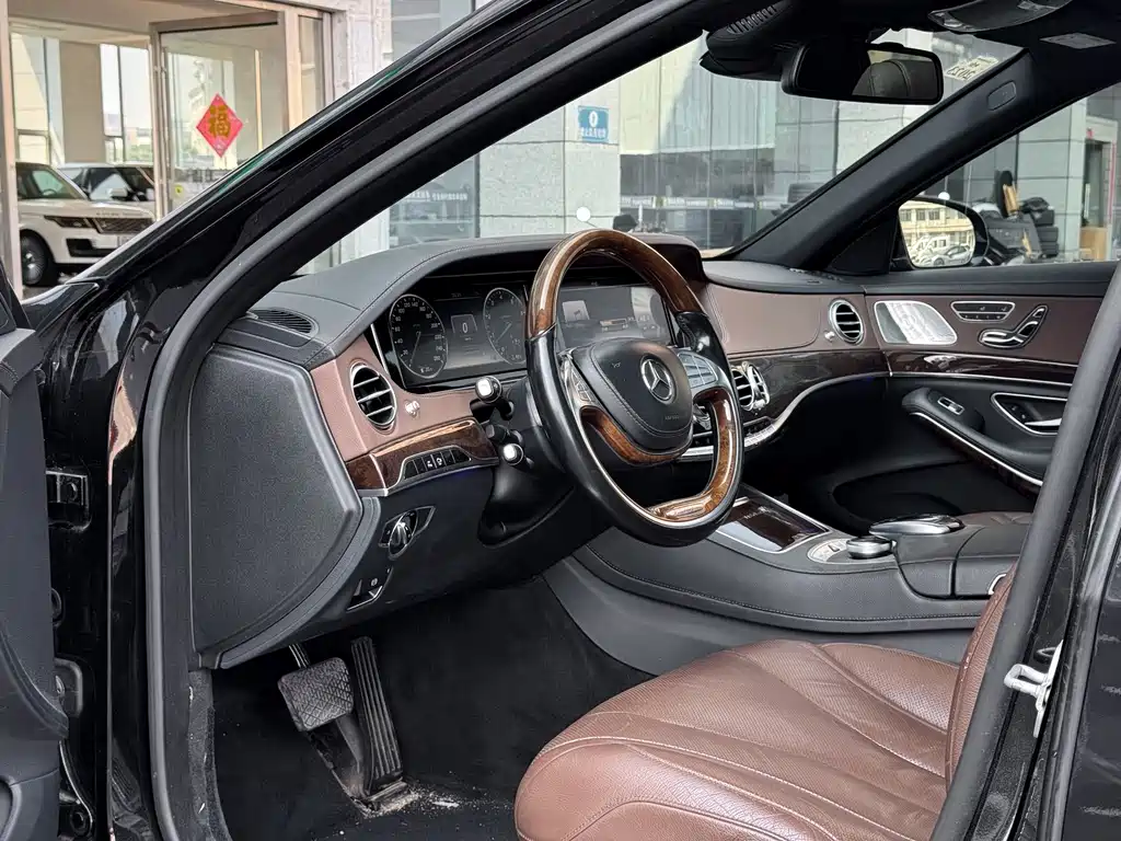 Mercedes-Benz S-Class — миниатюра 4