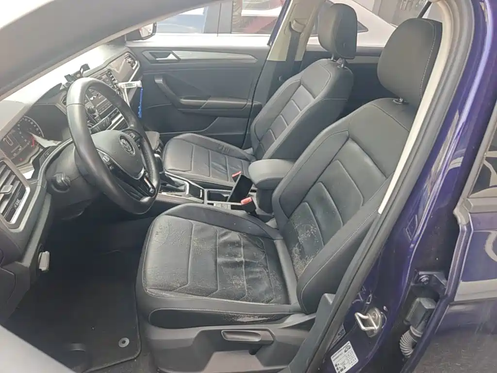 Volkswagen T-Roc — миниатюра 15