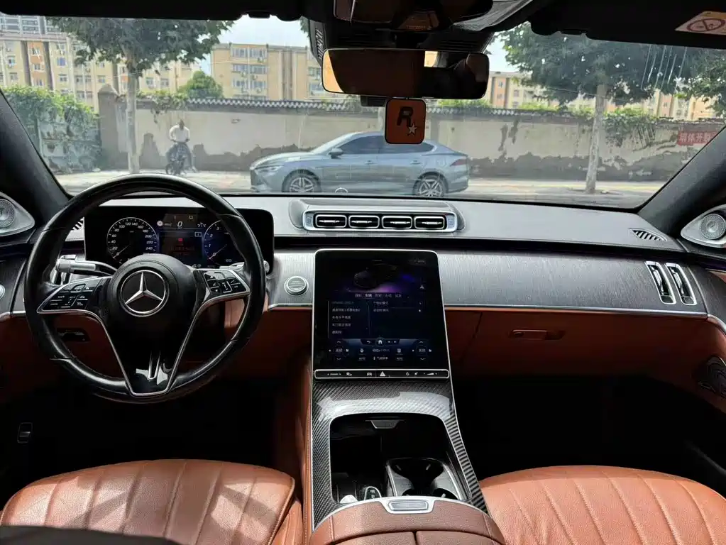 Mercedes-Benz S-Class — миниатюра 5