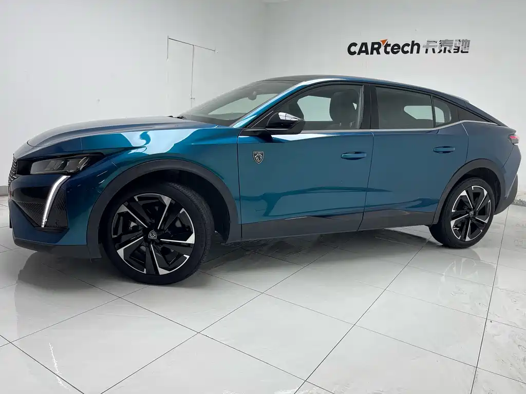PEUGEOT  408X