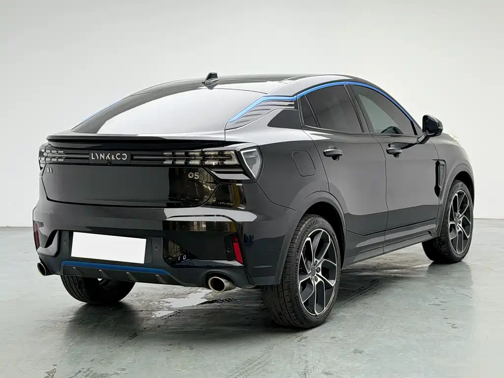 Lynk & Co 05 — миниатюра 6