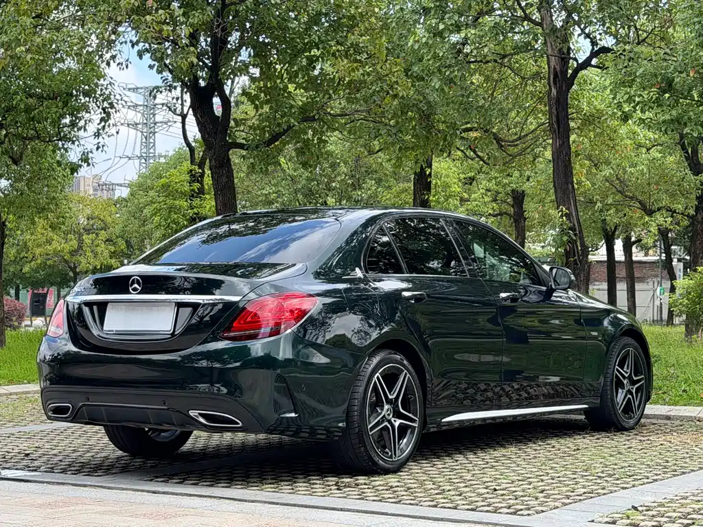 Mercedes-Benz C-Class — миниатюра 19
