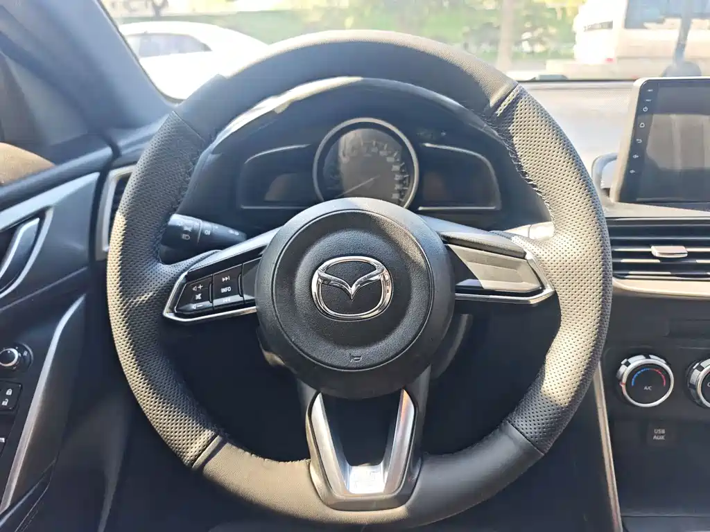 Mazda CX-4 — миниатюра 13