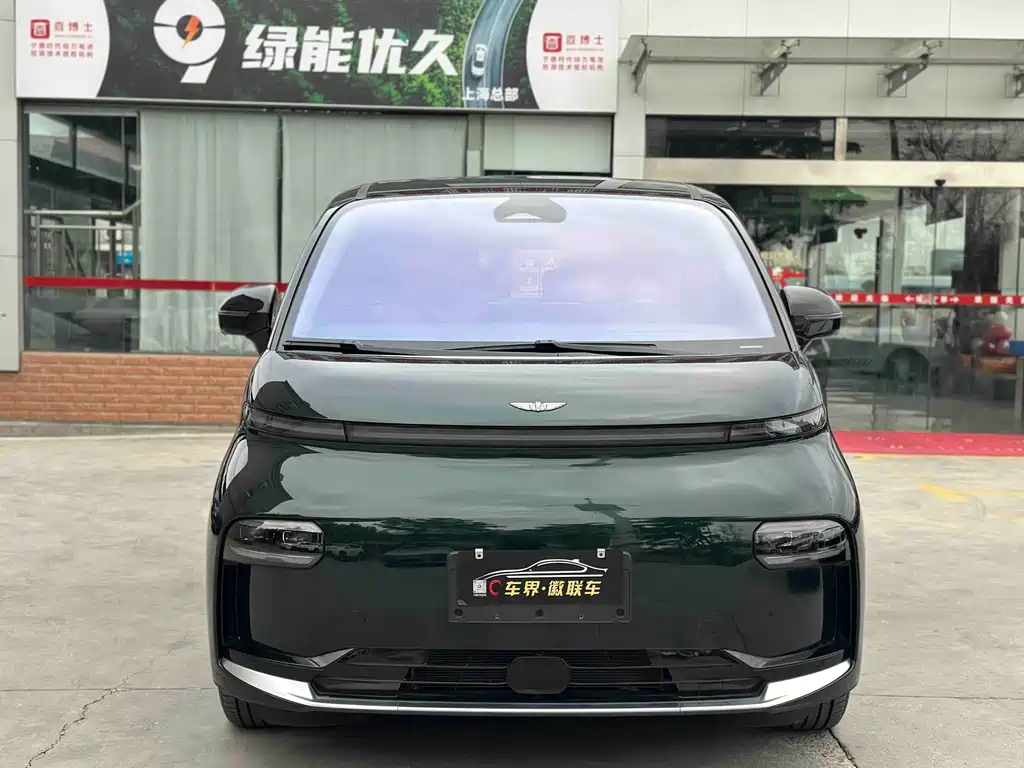 GEELY GALAXY WING TRUE L380