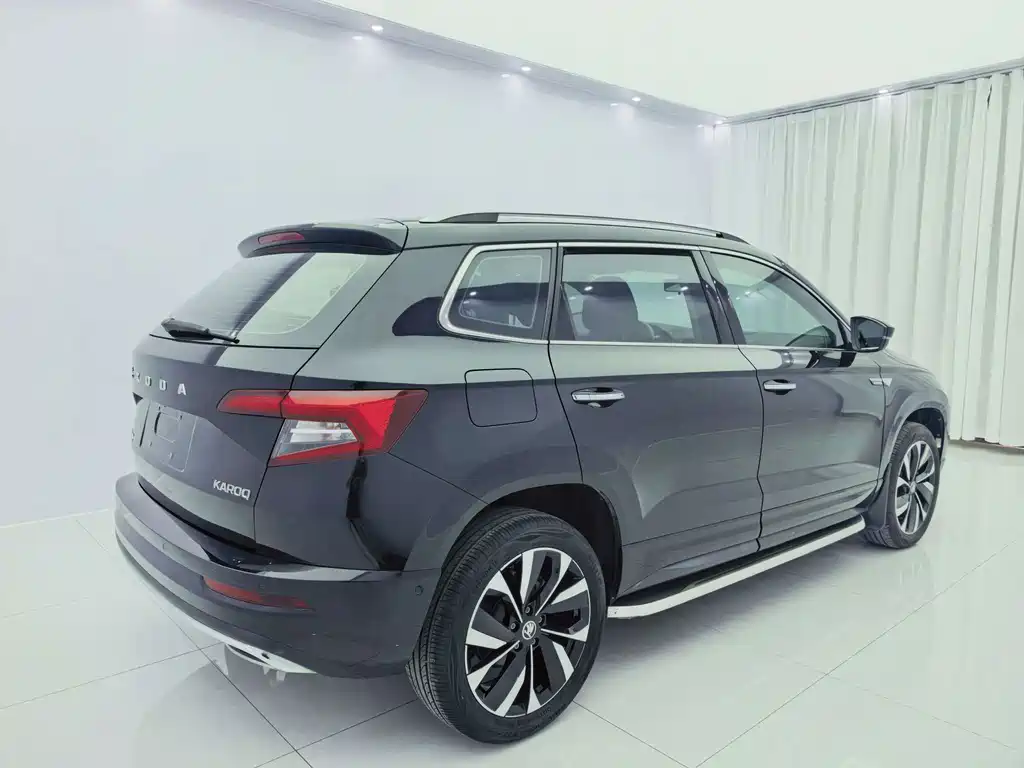 Skoda Karoq — миниатюра 6