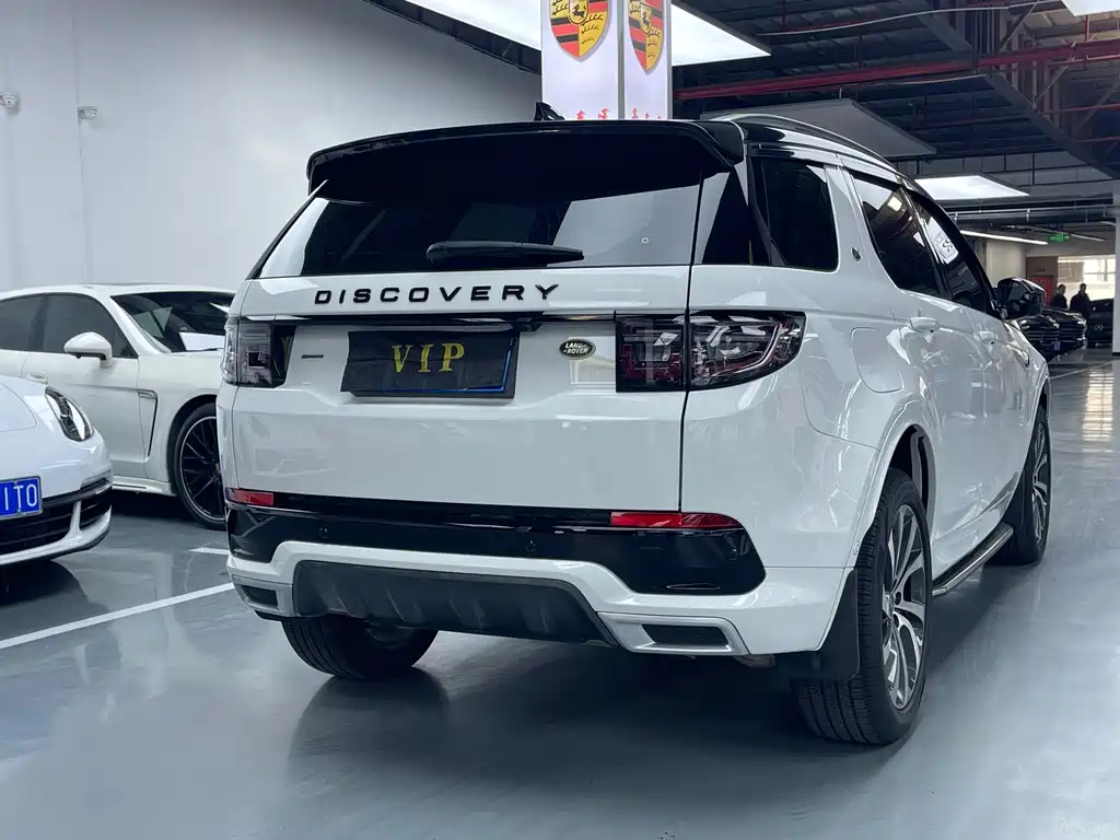 LAND ROVER DISCOVER SPORTS