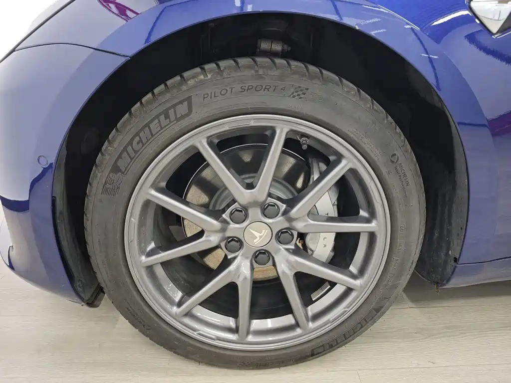 Tesla Model 3 — миниатюра 58