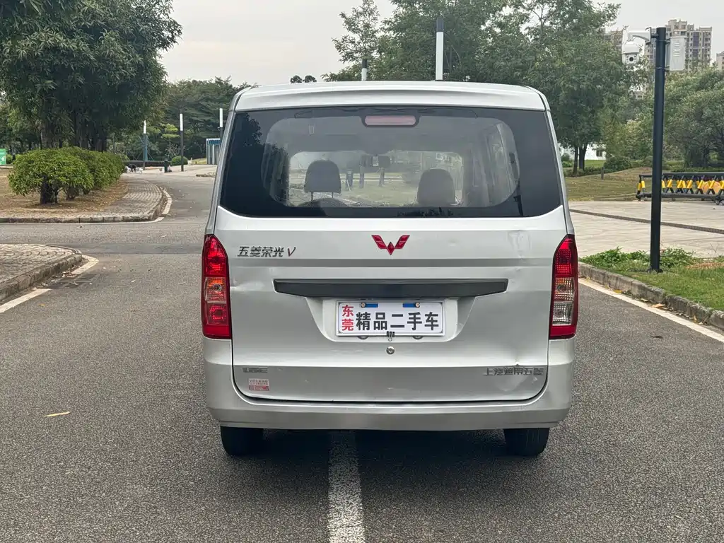 WULING AUTOMOBILE WULING RONGGUANG V