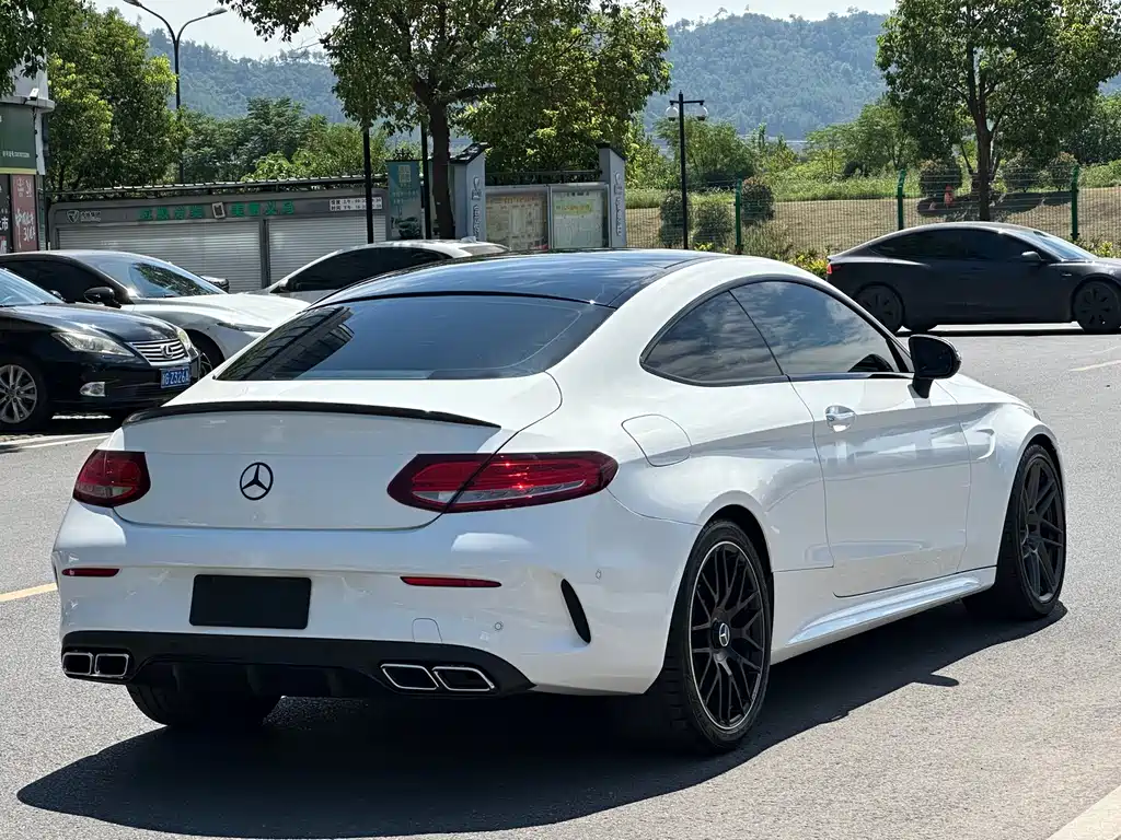 Mercedes-Benz C-Class AMG — миниатюра 3