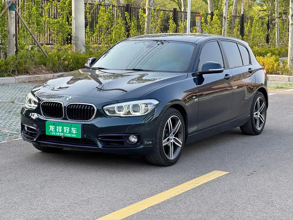 BMW 1 Series (Import) 2016
