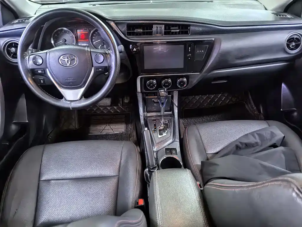 Toyota Corolla — миниатюра 8
