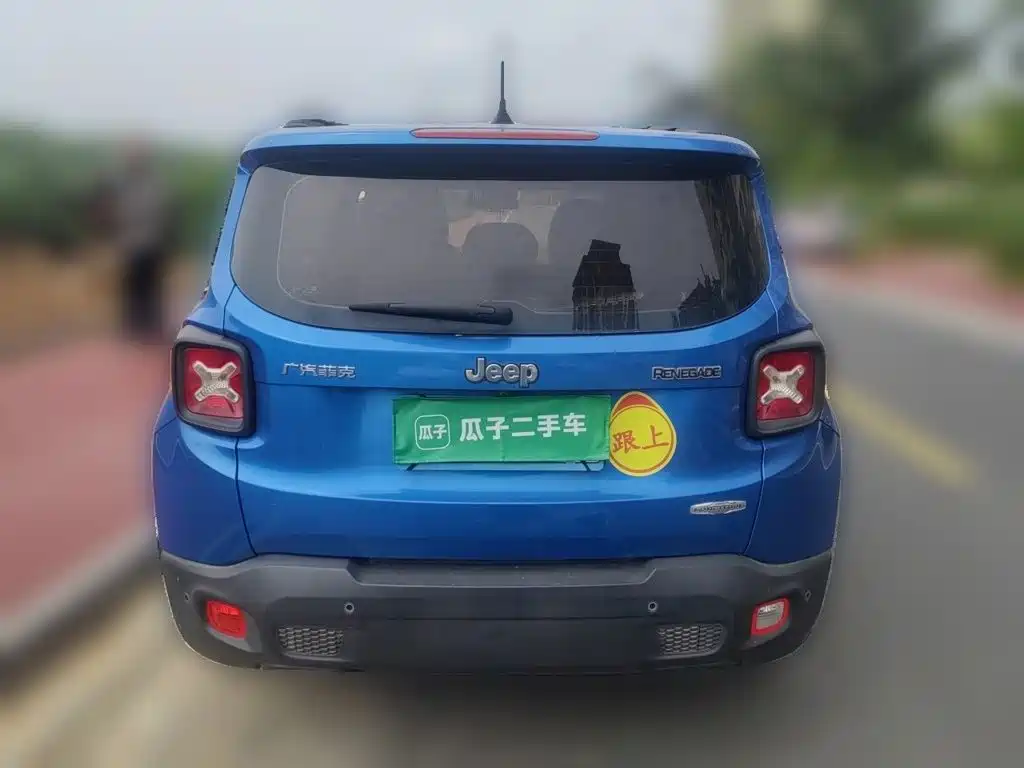 Jeep Renegade — миниатюра 4