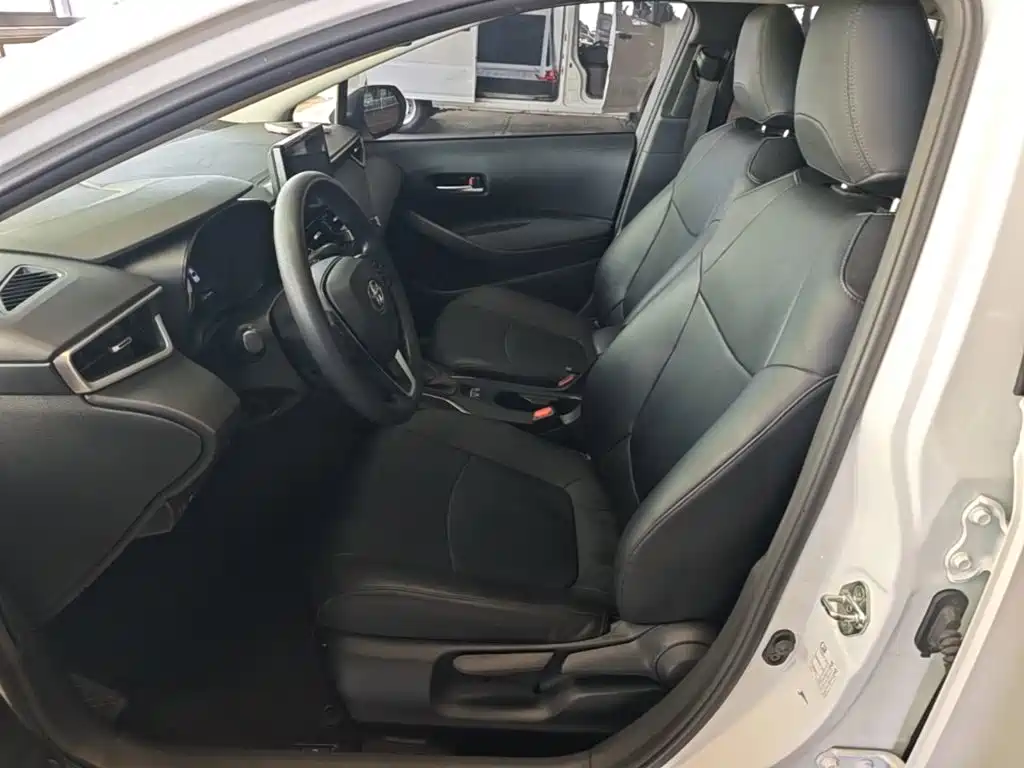 Toyota Corolla — миниатюра 15