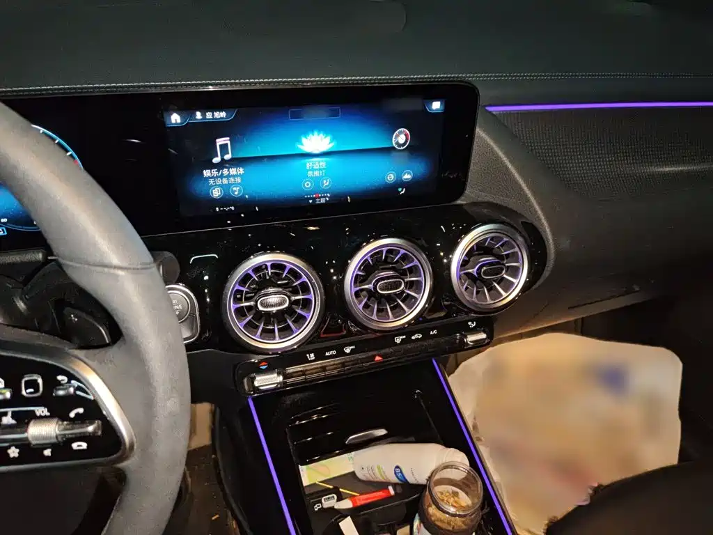 Mercedes-Benz GLA — миниатюра 6