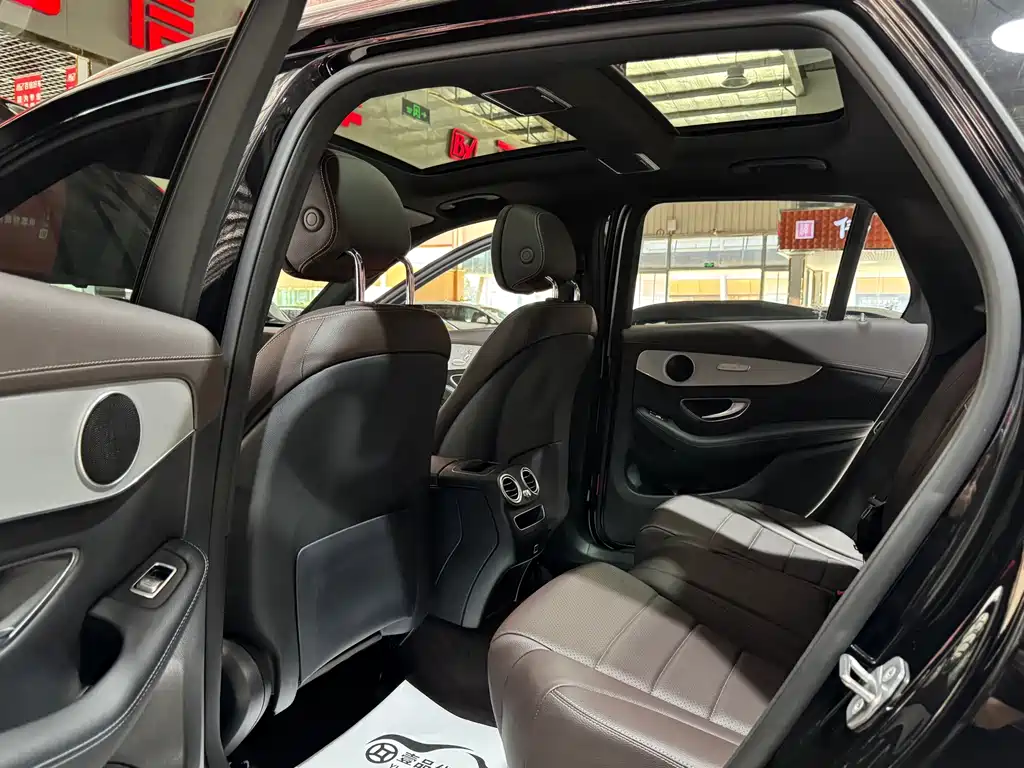 Mercedes-Benz GLC — миниатюра 19