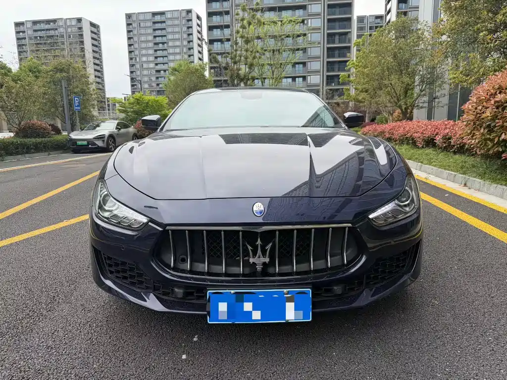 Maserati Ghibli 2022