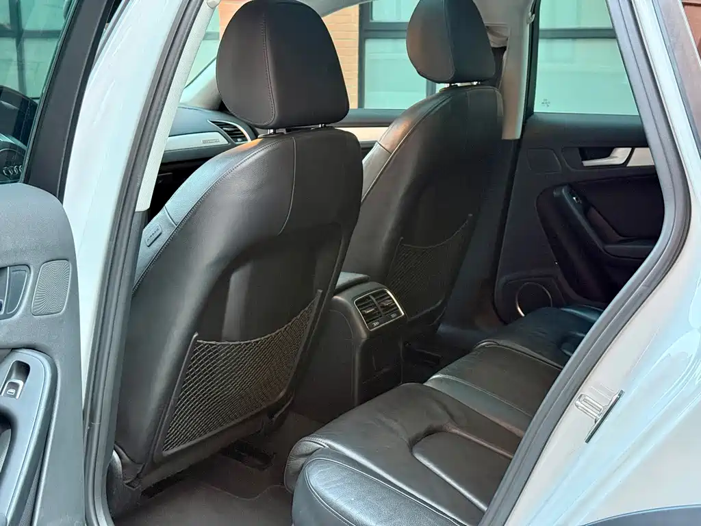 Audi A4 (Import) — миниатюра 10