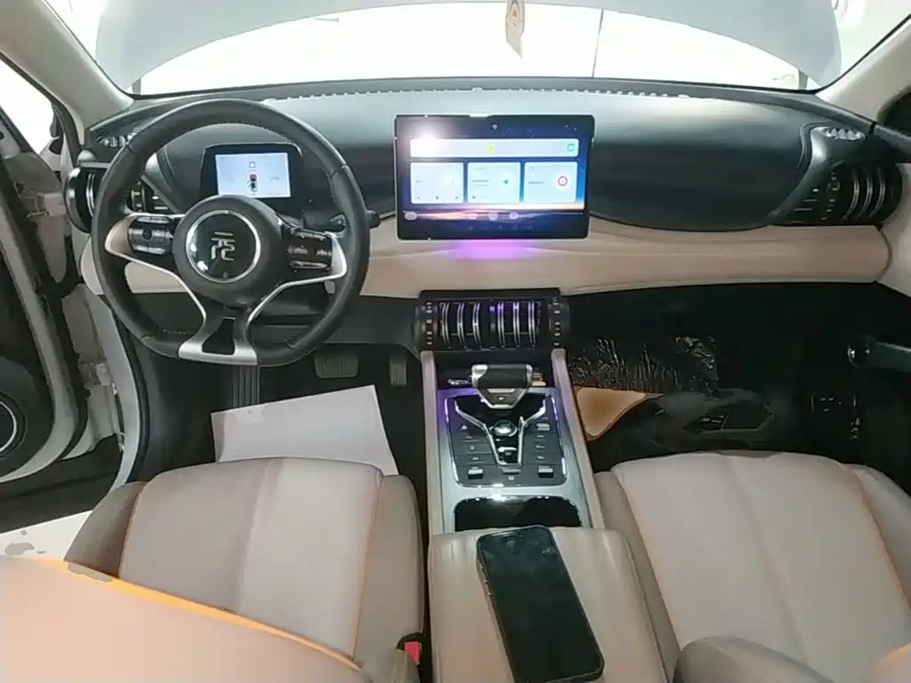 BYD Yuan Plus — миниатюра 10