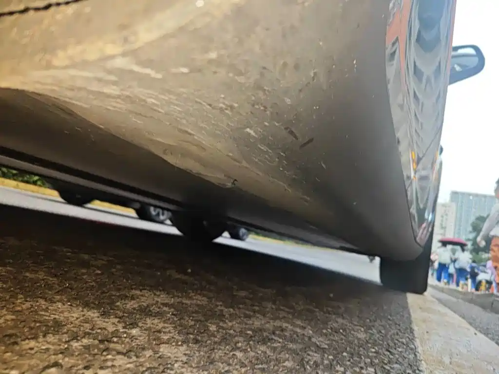 Tesla Model Y — миниатюра 17