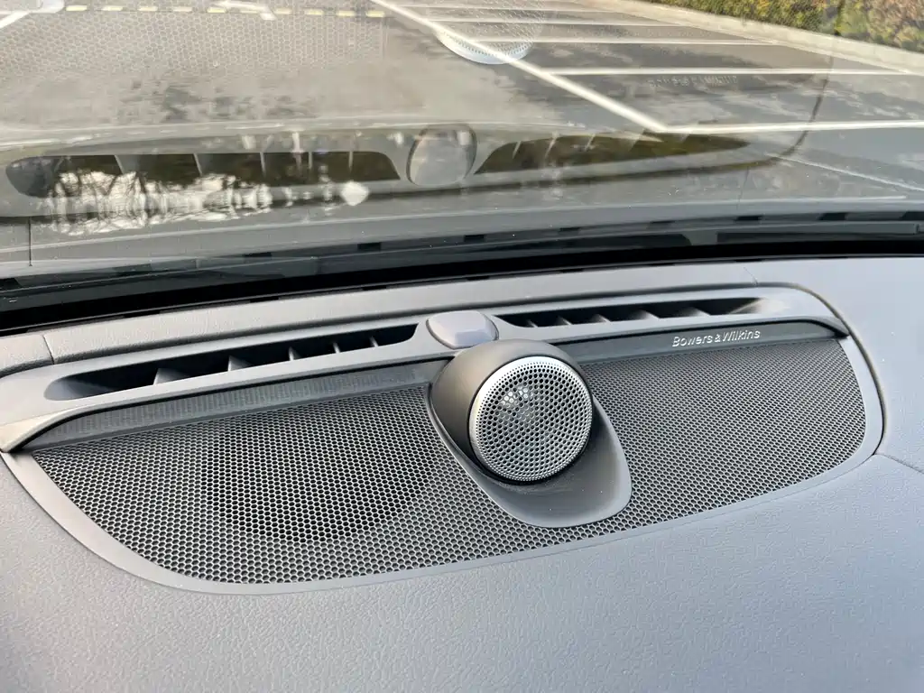 VOLVO S90 PLUG IN HYBRID