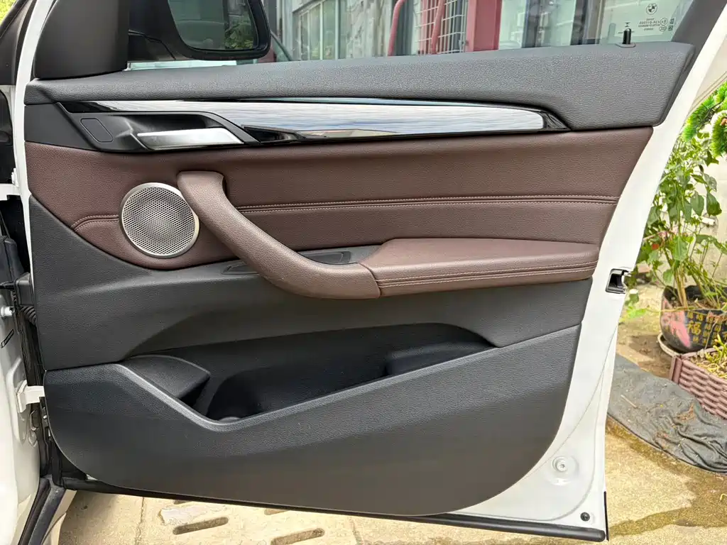 BMW X1 — миниатюра 18