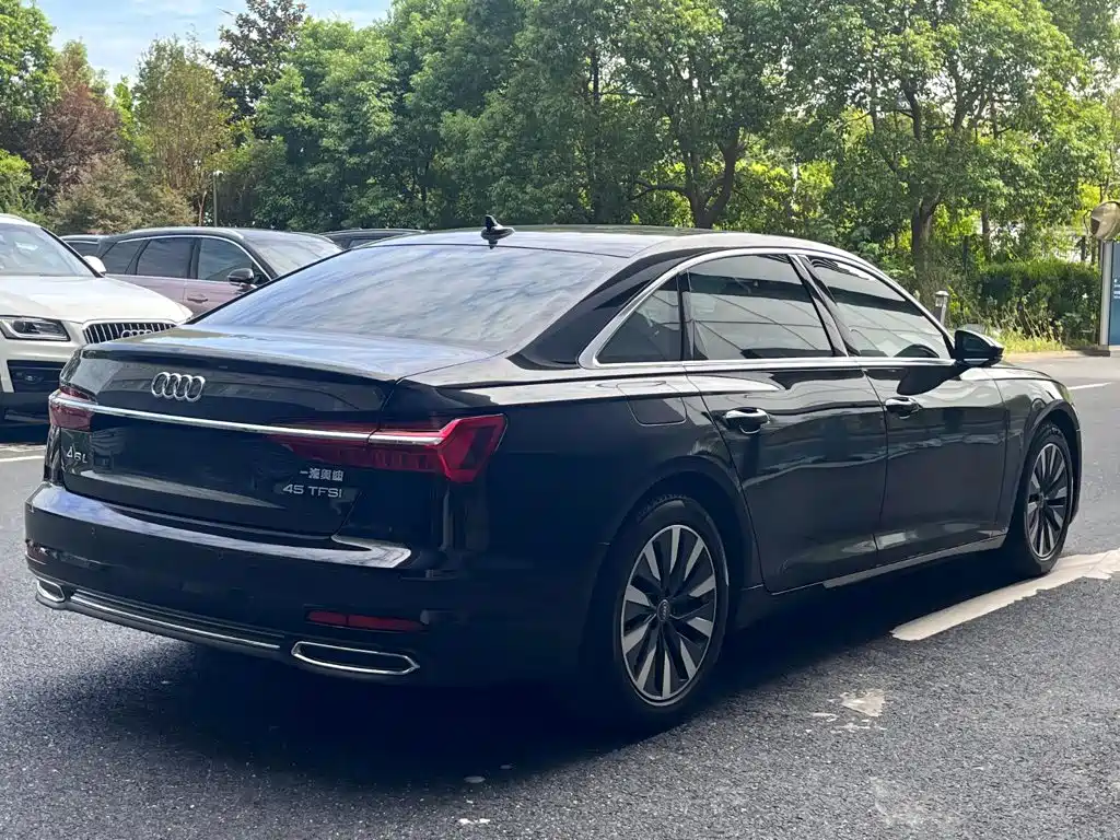 Audi A6L — миниатюра 5