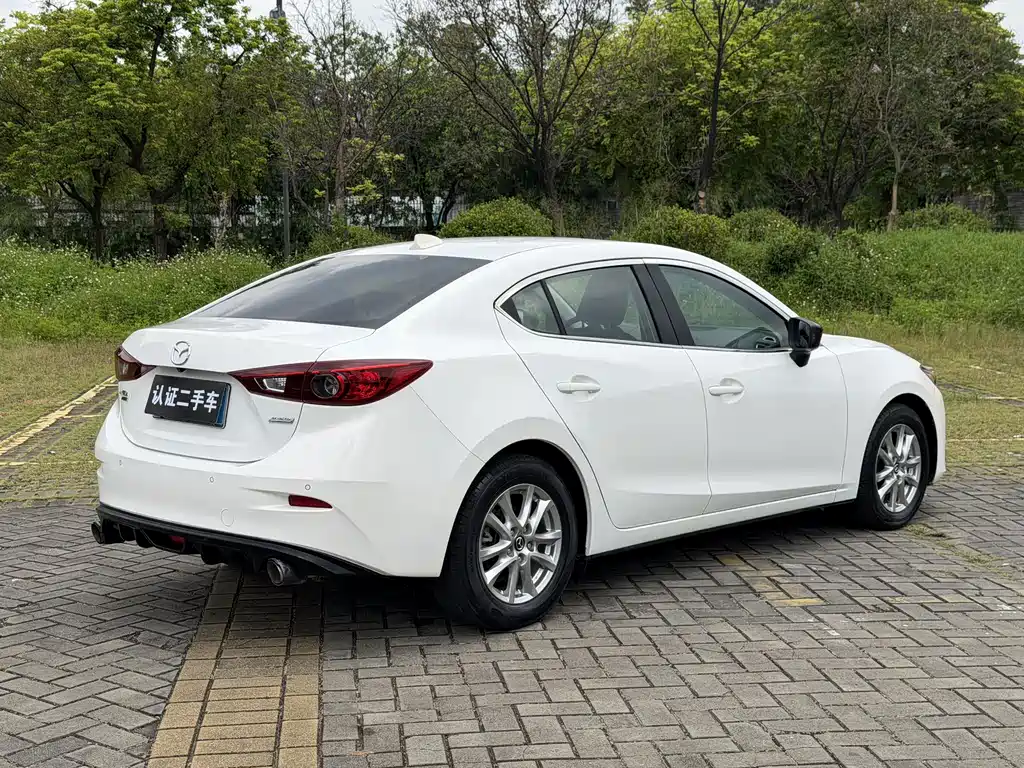 Mazda 3 Axela — миниатюра 12