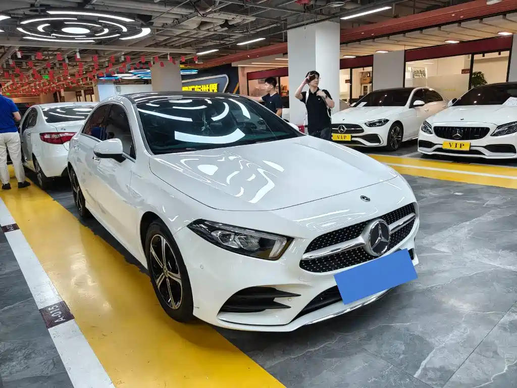 Mercedes-Benz A-Class — миниатюра 3