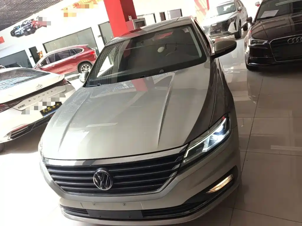Volkswagen Lavida — миниатюра 3