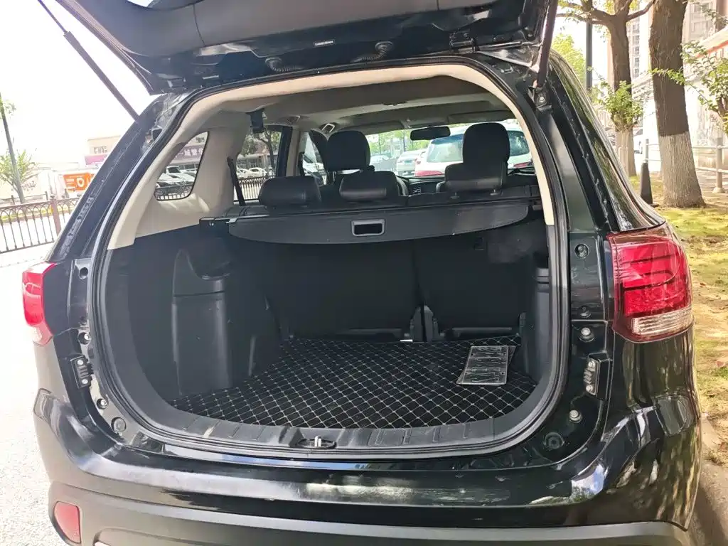Mitsubishi Outlander — миниатюра 20
