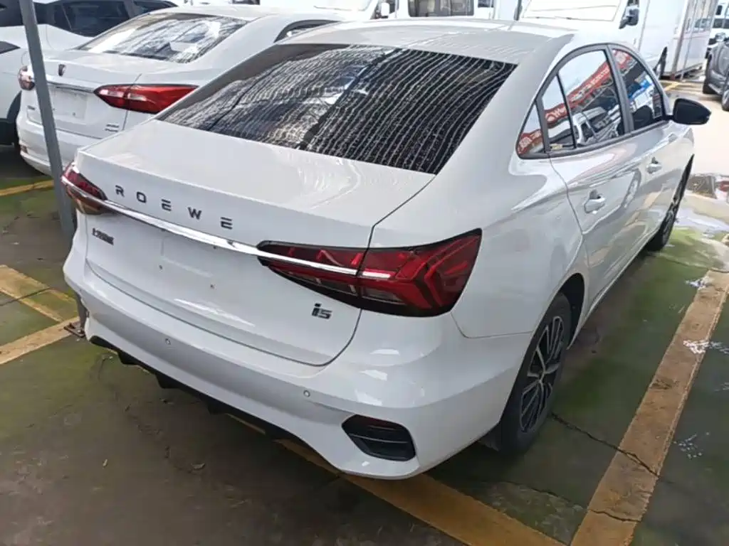 Roewe i5 2021 1.5L CVT