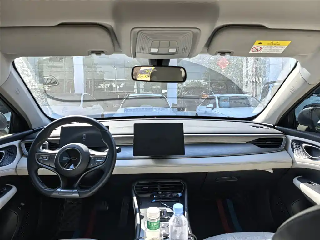 BYD Seal 05 DM-i — миниатюра 9