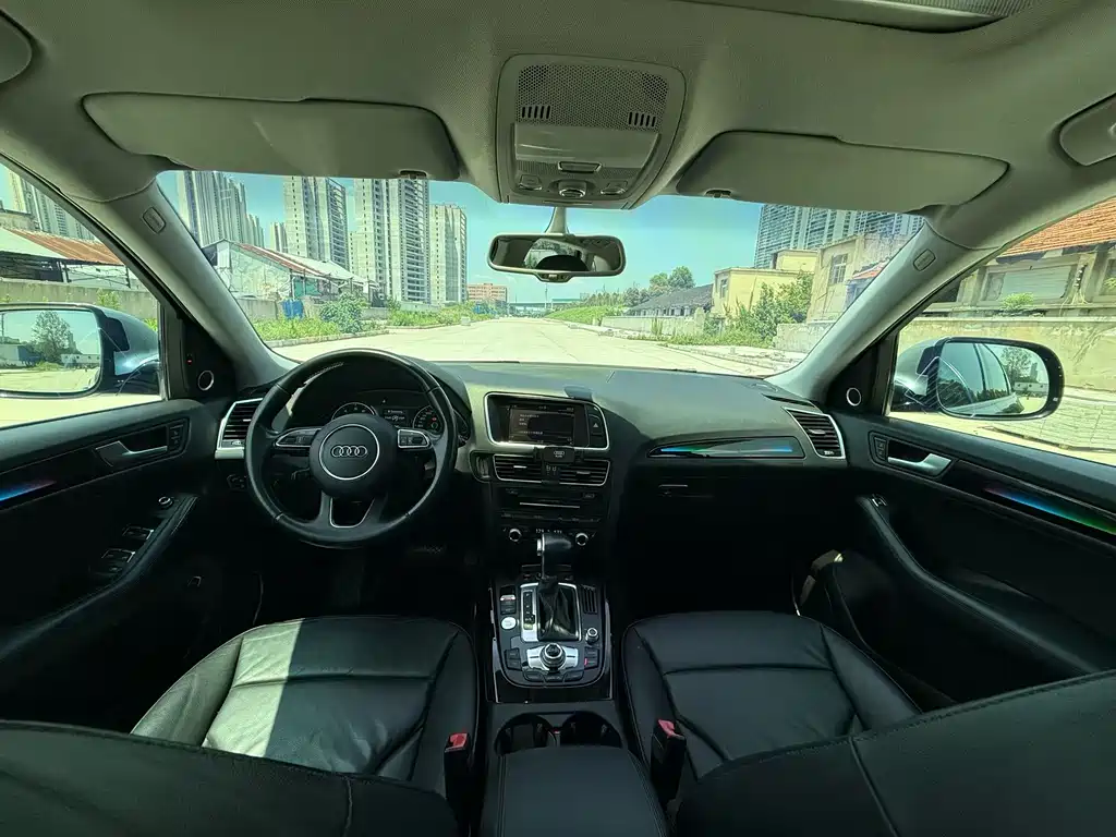 Audi Q5 (Import) — миниатюра 5