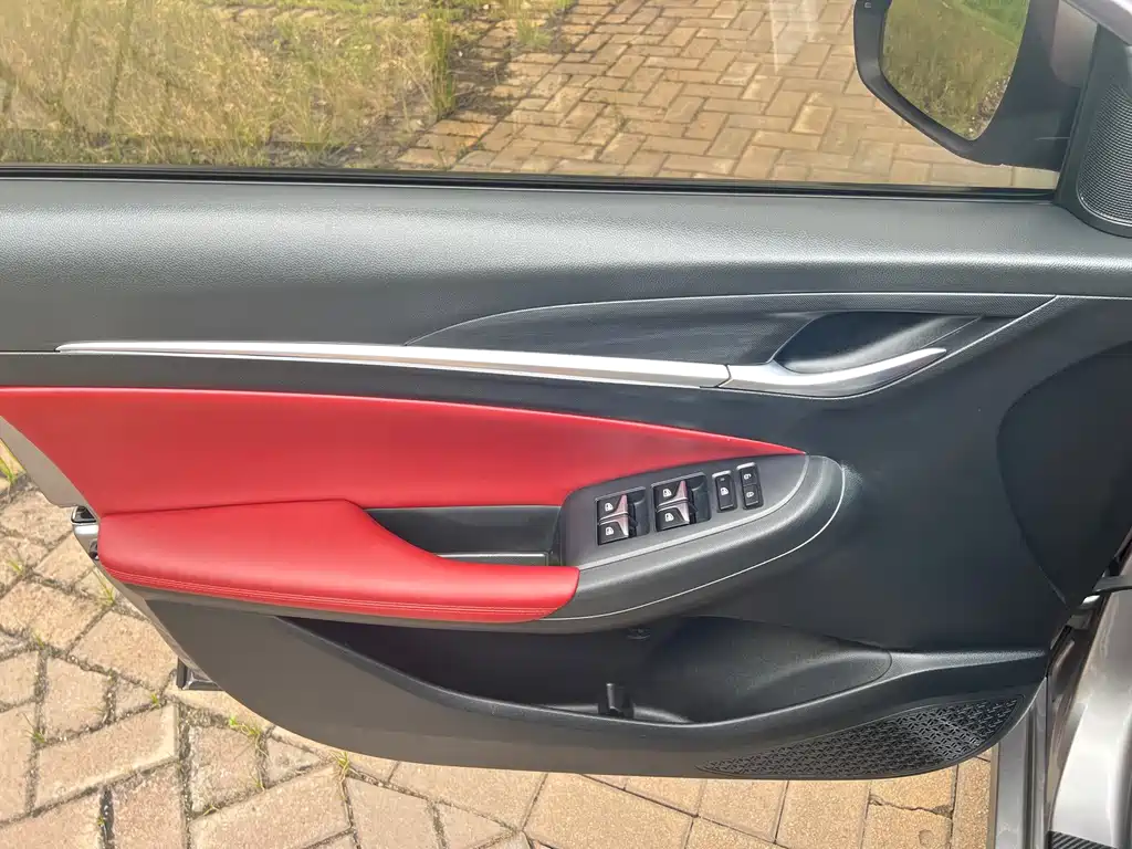 Changan Eado — миниатюра 7