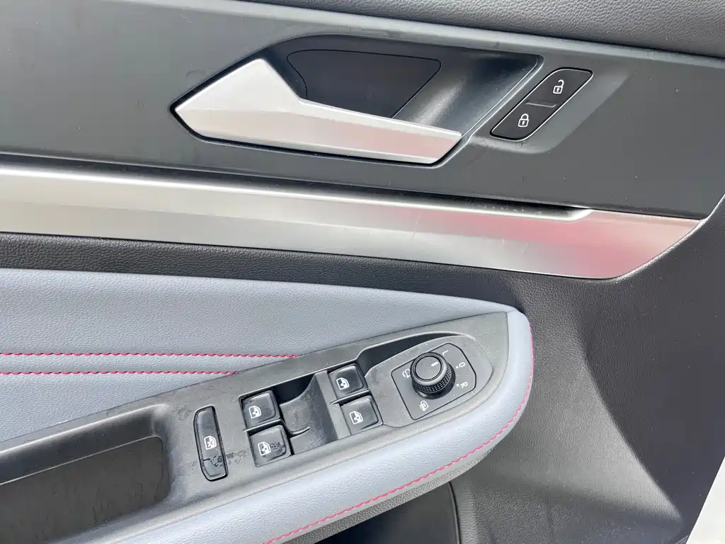 Volkswagen Lamando — миниатюра 5