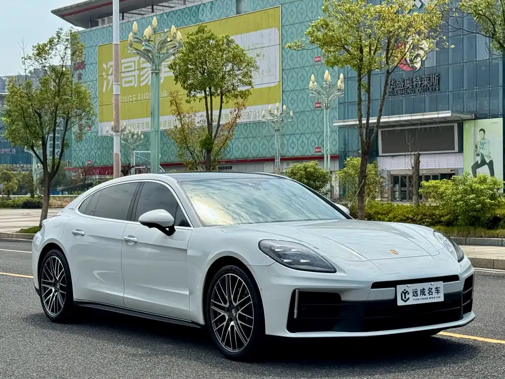 Porsche Panamera — миниатюра 3