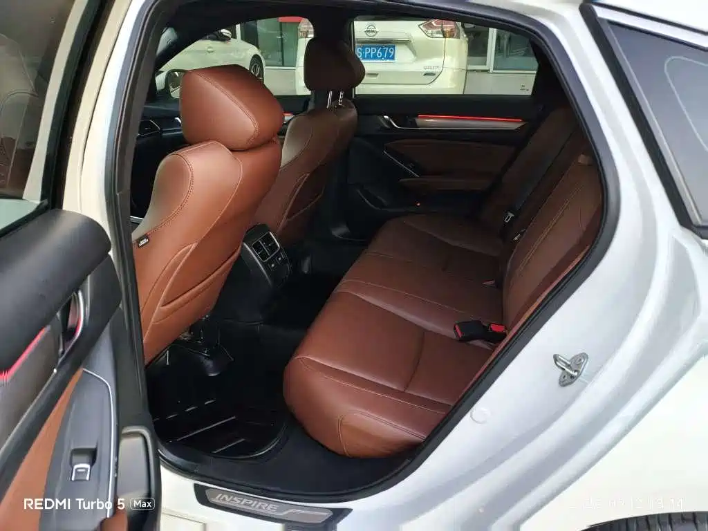 Honda Inspire — миниатюра 7