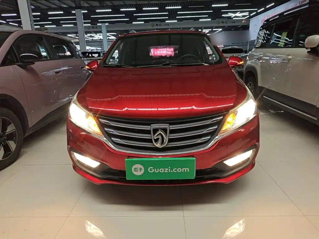 Baojun 310 — миниатюра 3