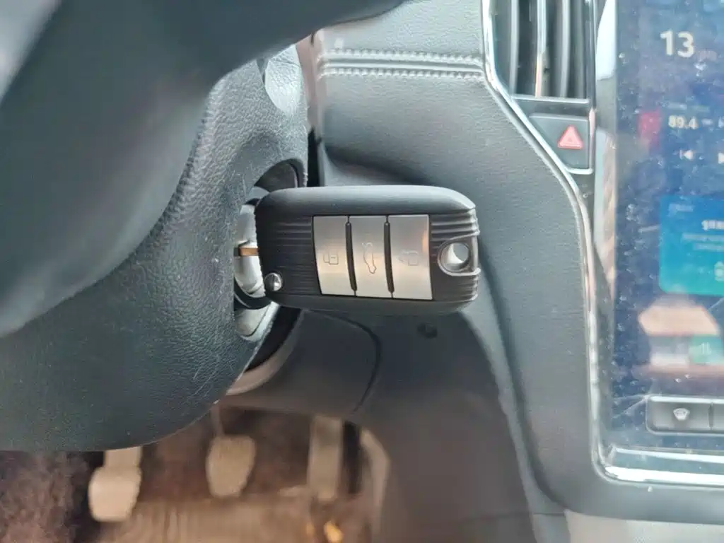 Roewe RX5 — миниатюра 9