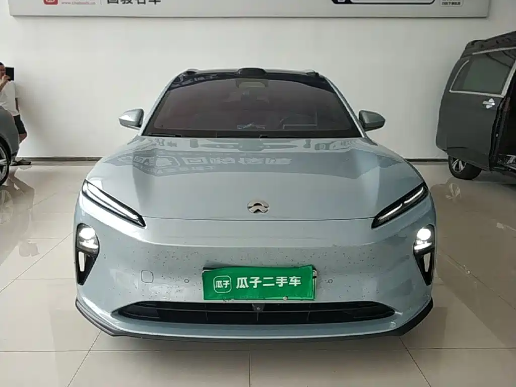 NIO ET5T — миниатюра 3