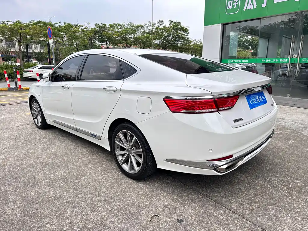 Geely Borui Hybrid — миниатюра 4