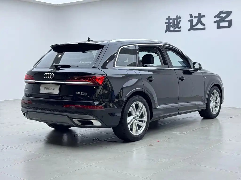 Audi Q7 — миниатюра 19