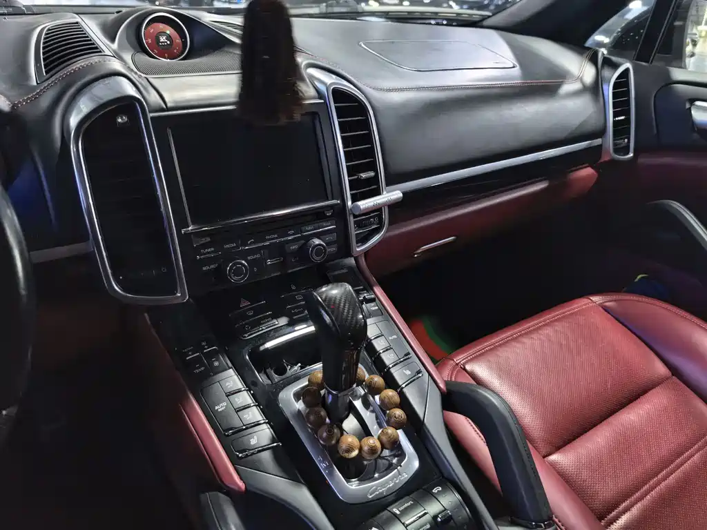 Porsche Cayenne 2011 Cayenne 3.0T