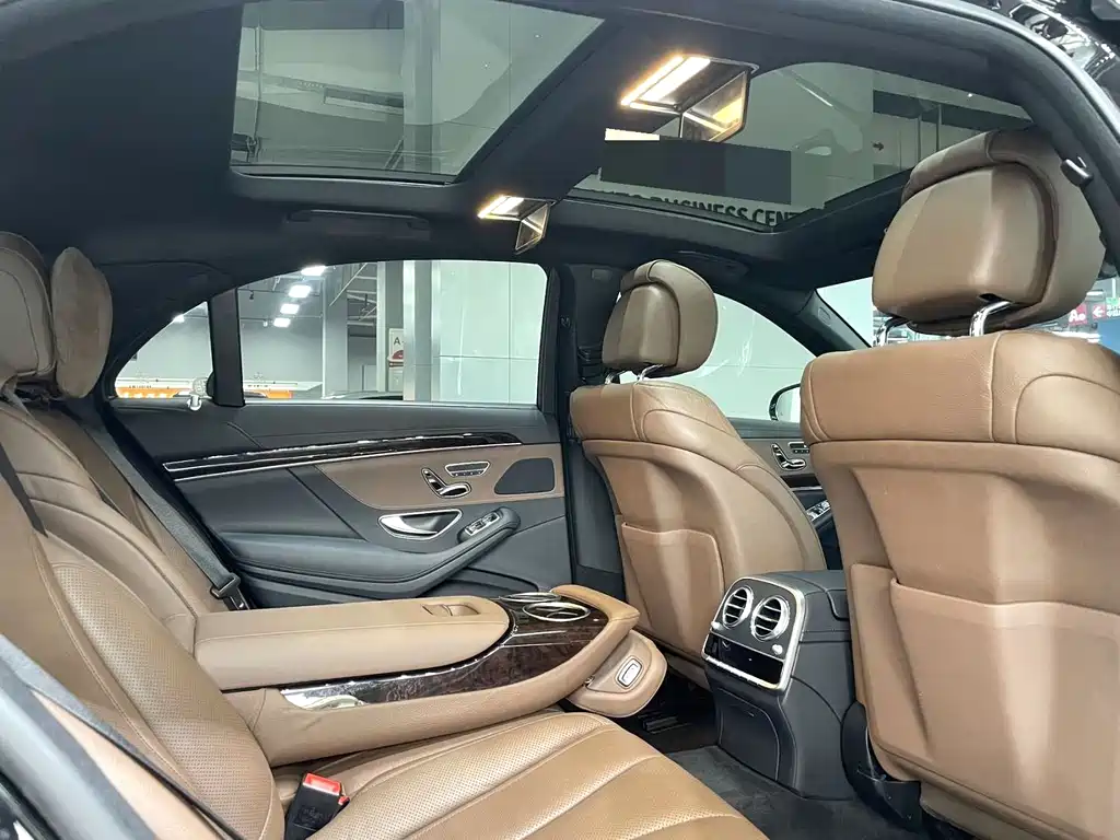Mercedes-Benz S-Class — миниатюра 4