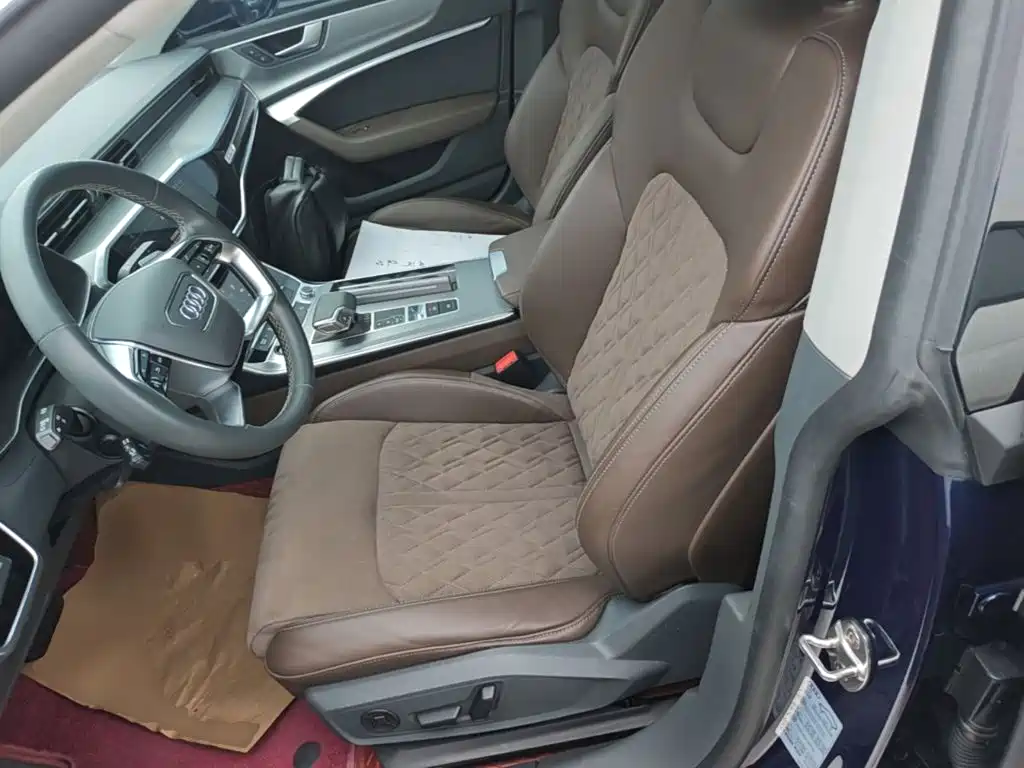 Audi A7L — миниатюра 15
