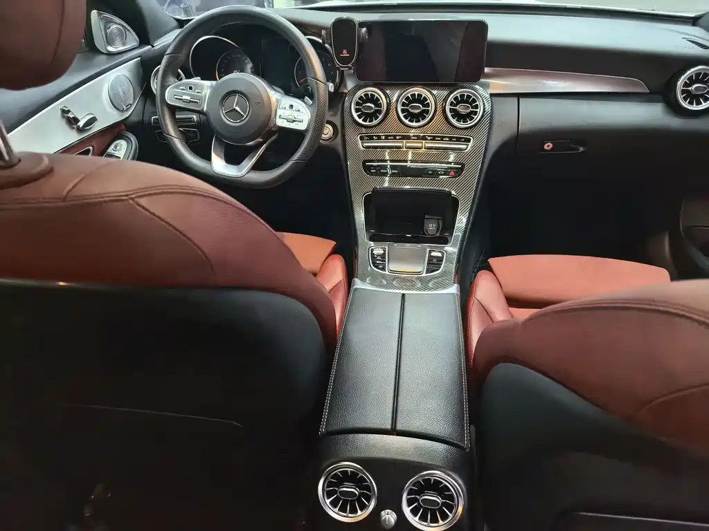 Mercedes-Benz C-Class — миниатюра 9
