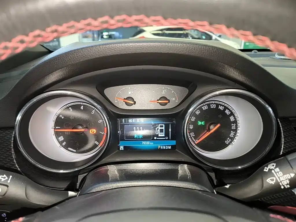 Buick Verano — миниатюра 12