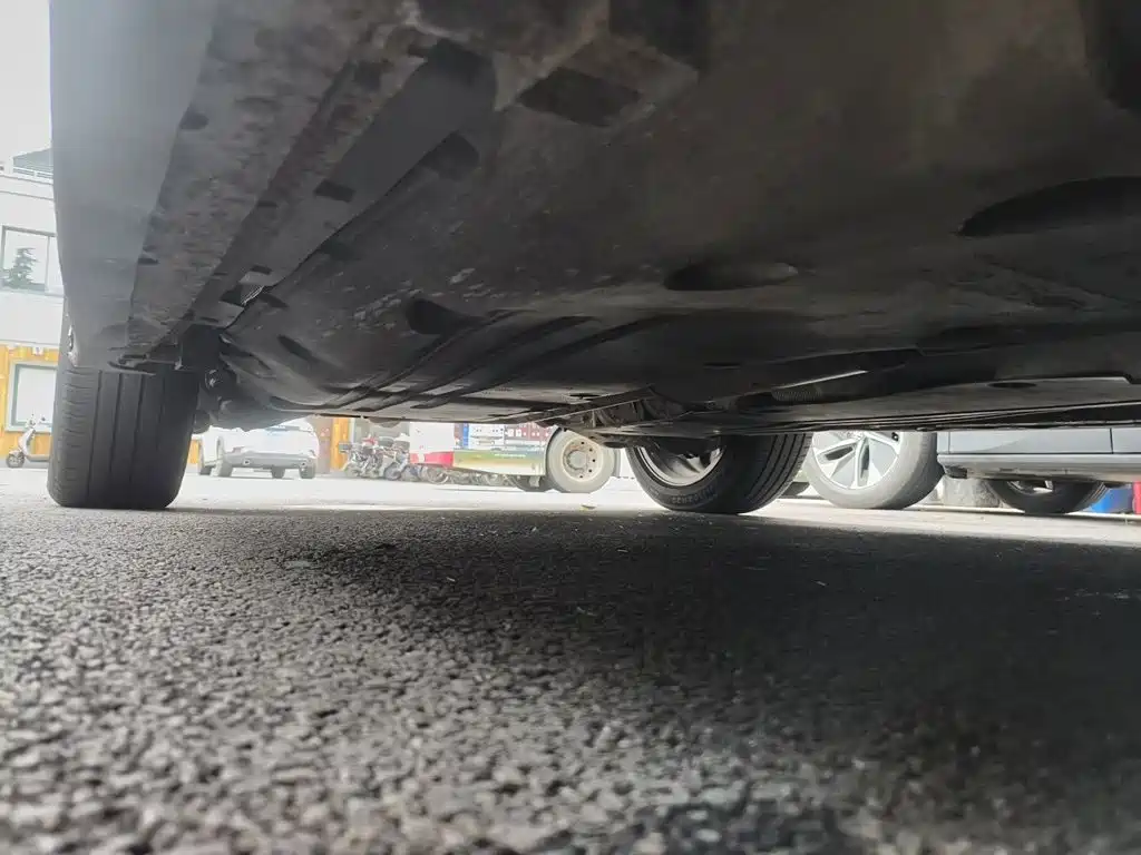 Land Rover Discovery Sport — миниатюра 16