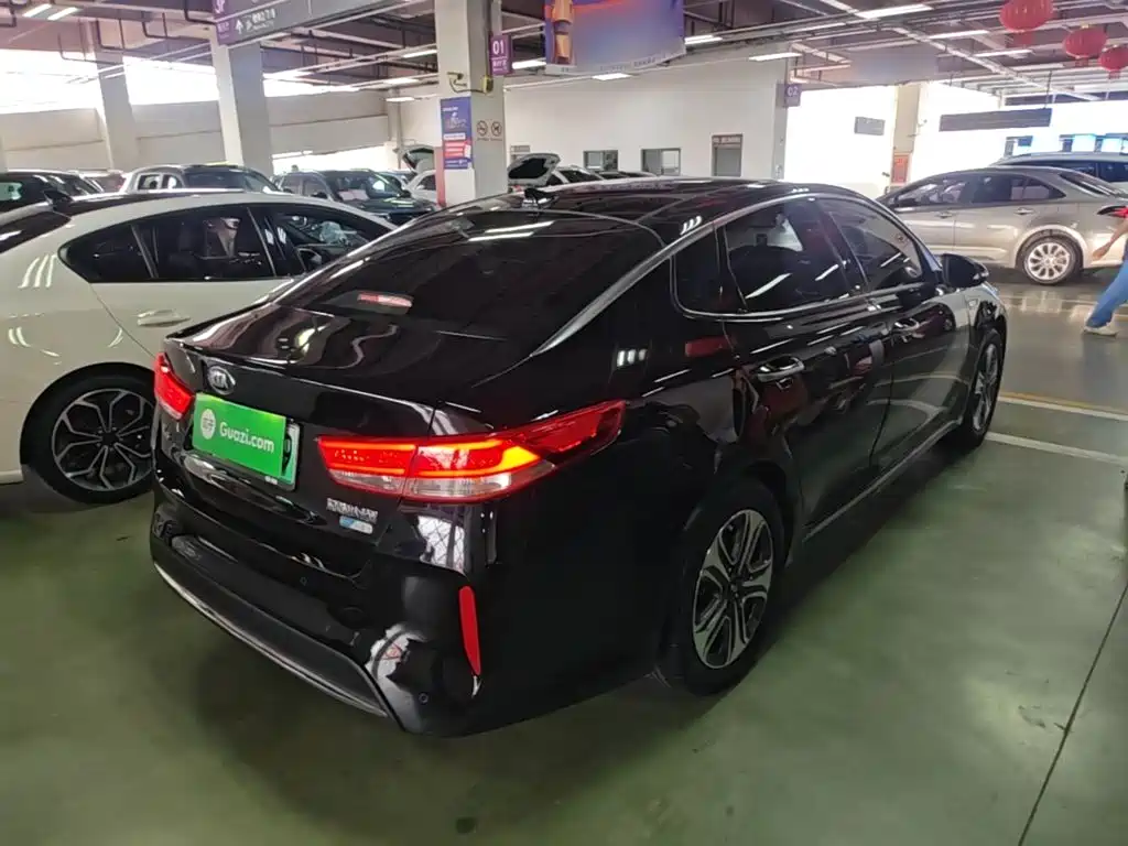 Kia K5 New Energy — миниатюра 7